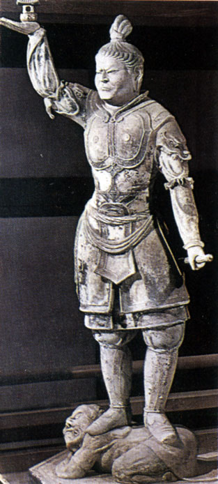 Статуя одного из защитников четырех направлений VIII в.