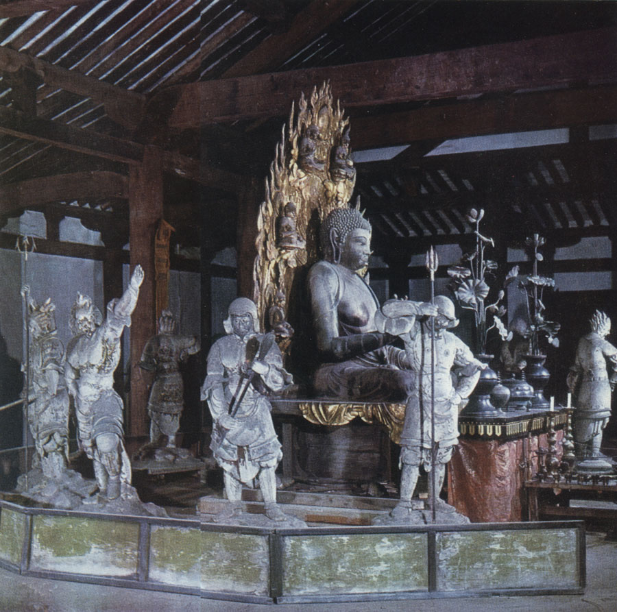 Интерьер храма Синъякусидзи