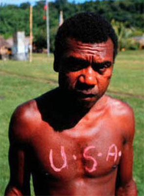 В Папуа-Новой Гвинее расследуют ритуальные убийства, совершенные 'самолетопоклонниками'