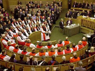 Англиканская церковь не разрешила посвящение женщин в епископский сан