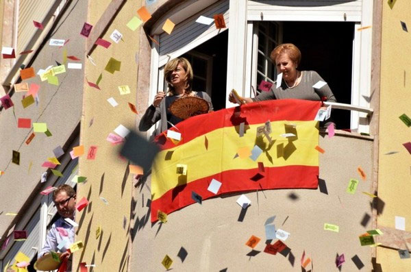 Алиллуи во время пасхального парада в городе Эльче в Испании. Фото с сайта: europe-today.ru