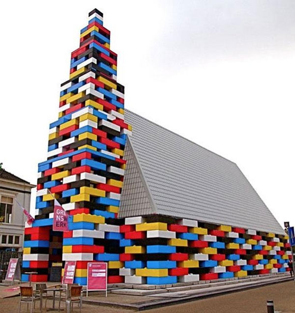 Церковь в стиле LEGO от Michiel de Wit и Filip Jonker