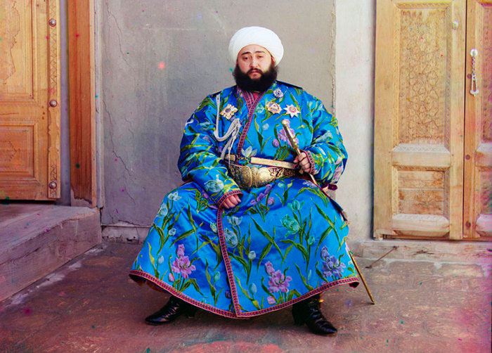 Торжественный портрет бухарского эмира Алим Хана