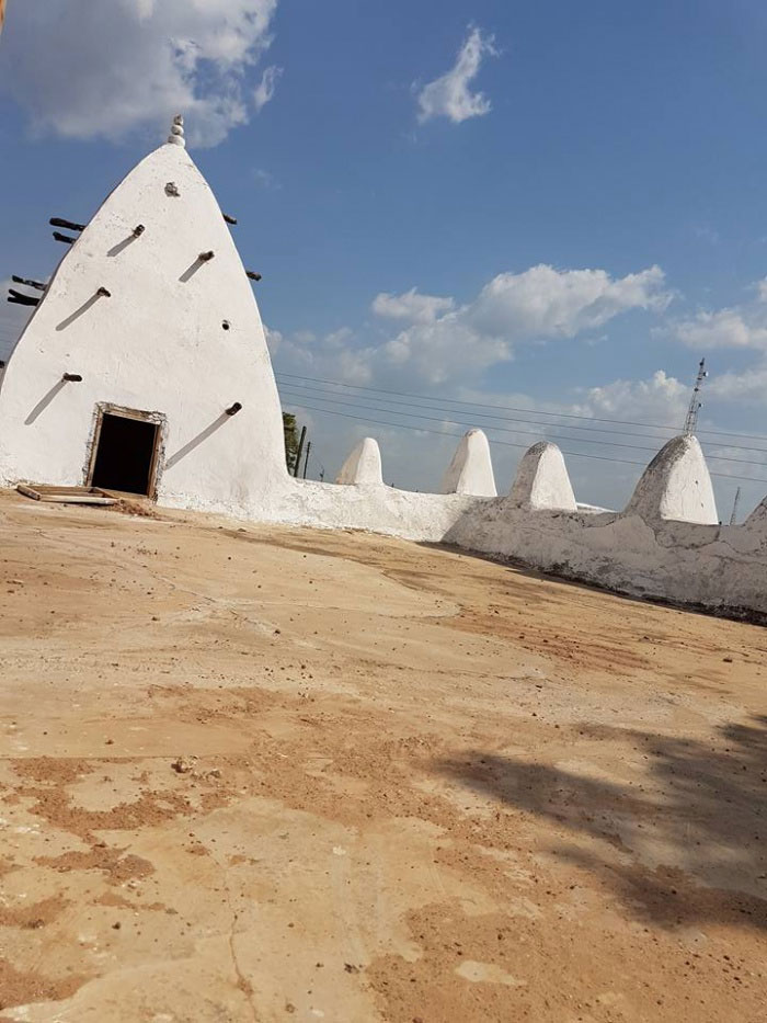 Изображение мечети считается традиционным символом Ганы