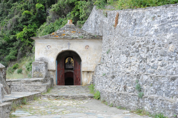 Святой источник Иверской Божией Матери на территории Иверского монастыря на горе Афон