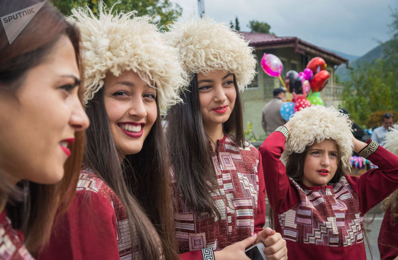 В городе Мцхета устроили костюмированное шествие