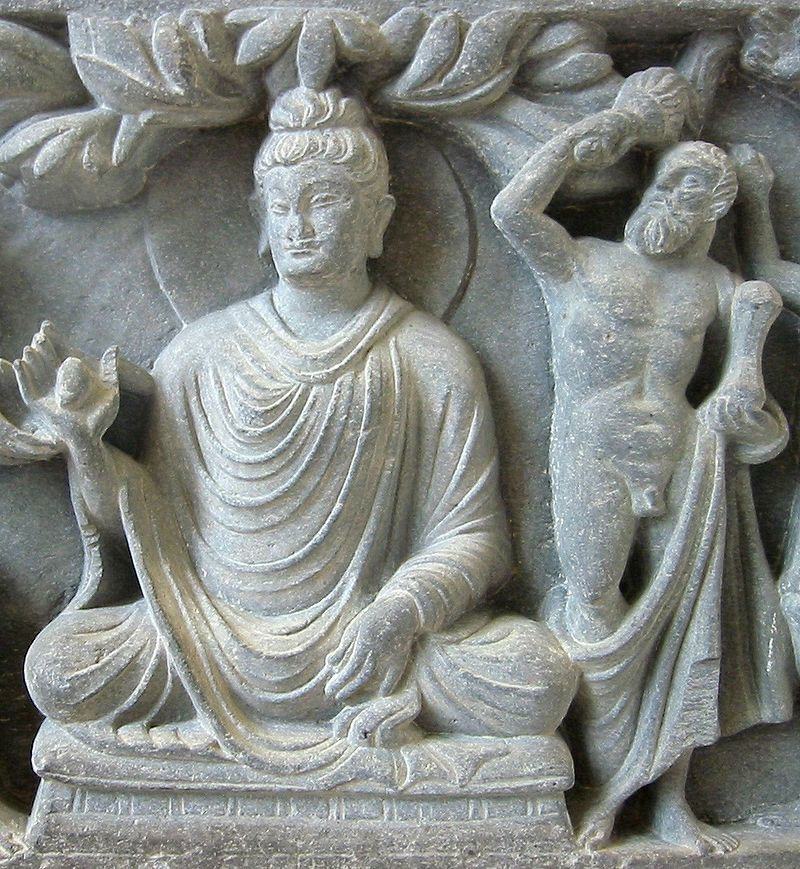 Будда и Геракл на одном барельефе